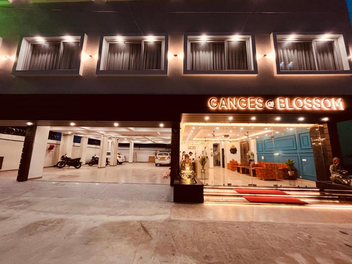 Gange Blossam Resort, 하리드와르 외부 사진